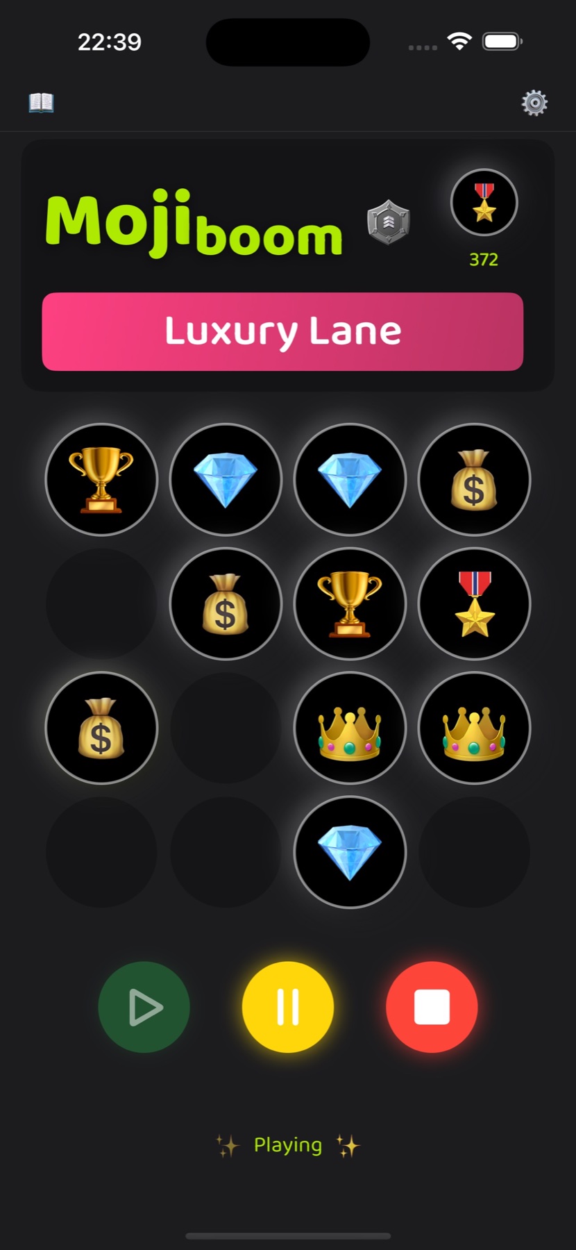 A Mojiboom Luxury Lane game in progress